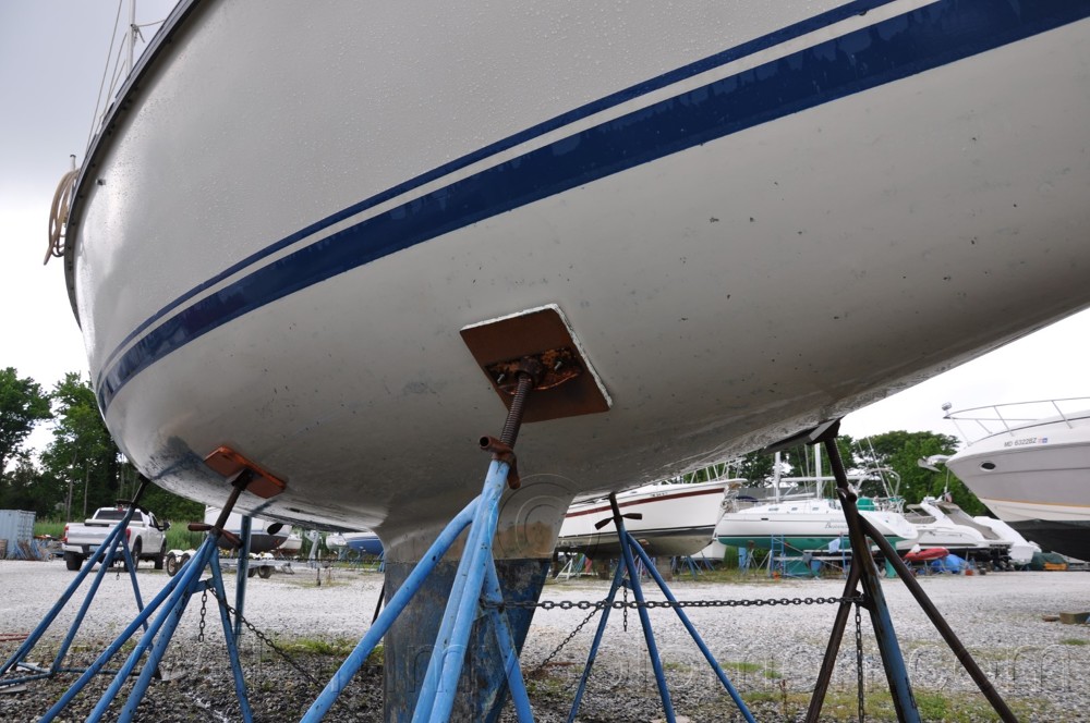 1984 Mirage 30 Bottom/Keel/Rudder/Electrical - 25