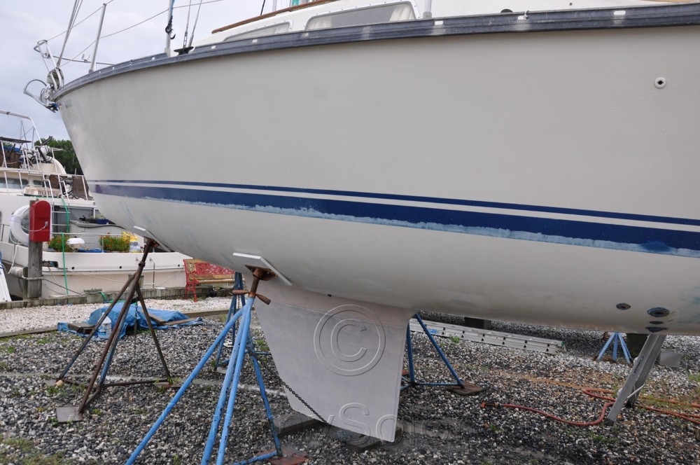 1984 Mirage 30 Bottom/Keel/Rudder/Electrical - 114