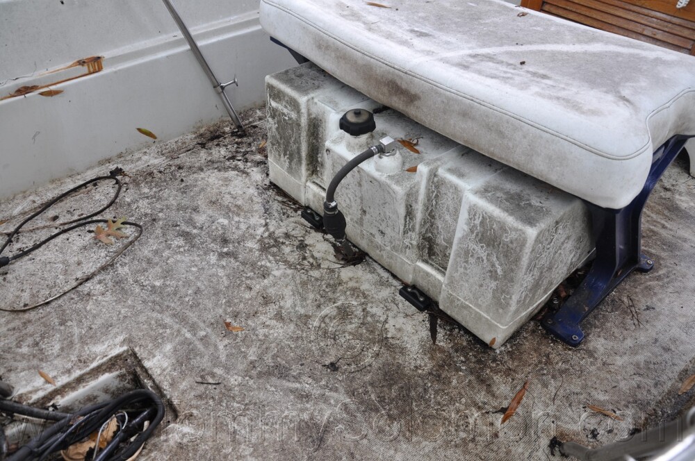 1987 Boston Whaler 17' Montauk - 18