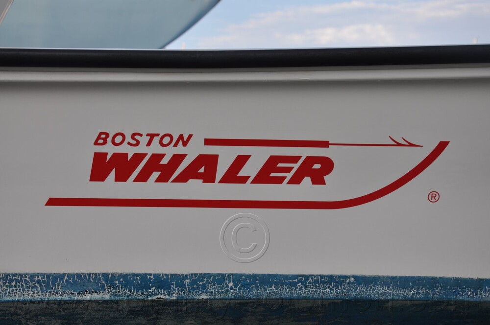 1987 Boston Whaler 17' Montauk - 92