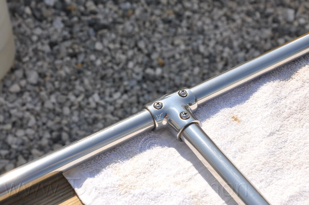 1987 Boston Whaler 17' Montauk - 225