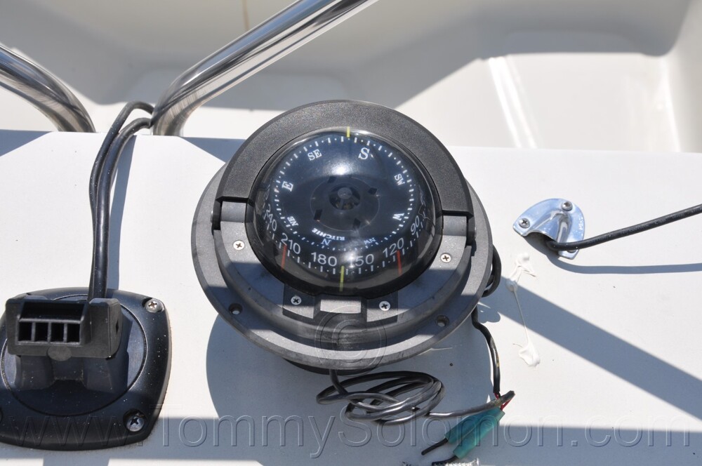 1987 Boston Whaler 17' Montauk - 244
