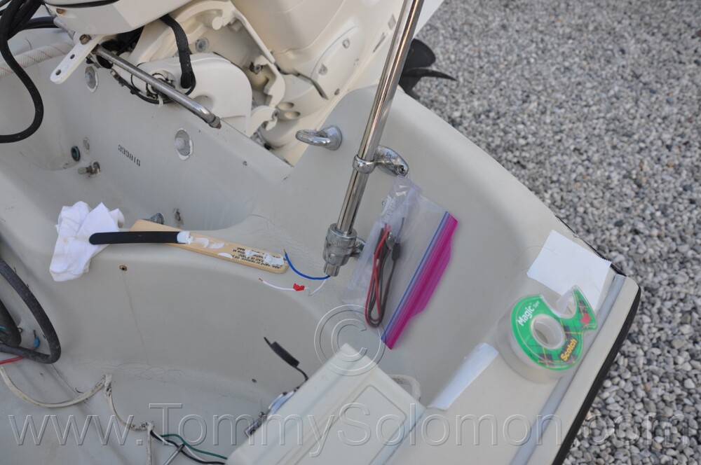 1987 Boston Whaler 17' Montauk - 259