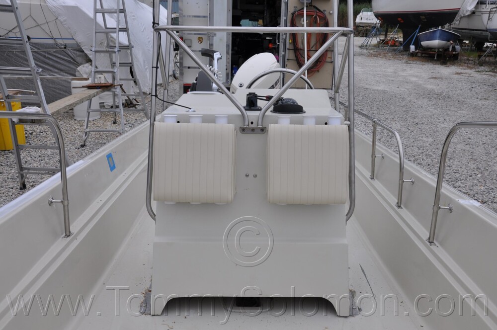 1987 Boston Whaler 17' Montauk - 312