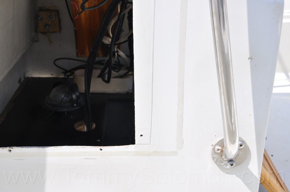 1987 Boston Whaler 17' Montauk - 323