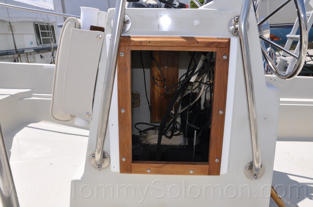 1987 Boston Whaler 17' Montauk - 334