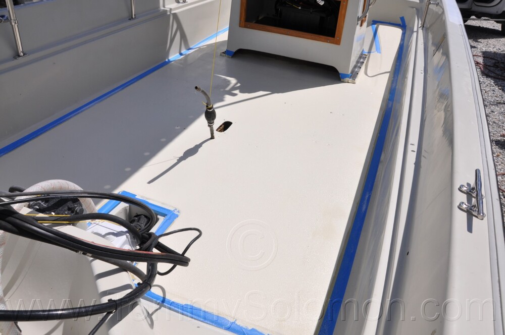 1987 Boston Whaler 17' Montauk - 439