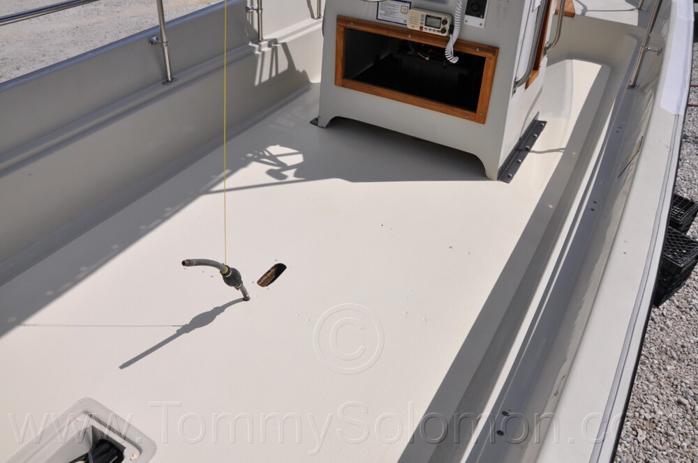 1987 Boston Whaler 17' Montauk - 447
