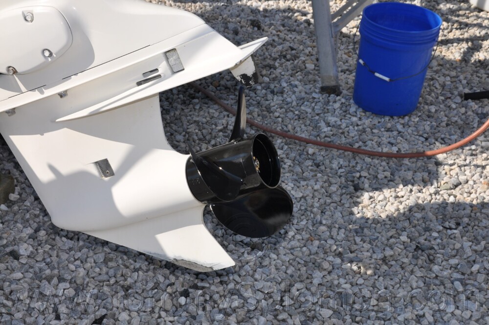 1987 Boston Whaler 17' Montauk - 453