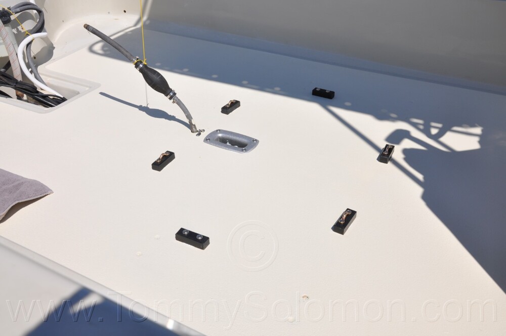 1987 Boston Whaler 17' Montauk - 462