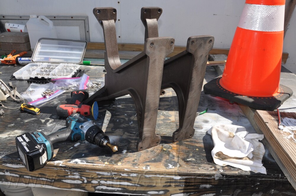 1987 Boston Whaler 17' Montauk - 467