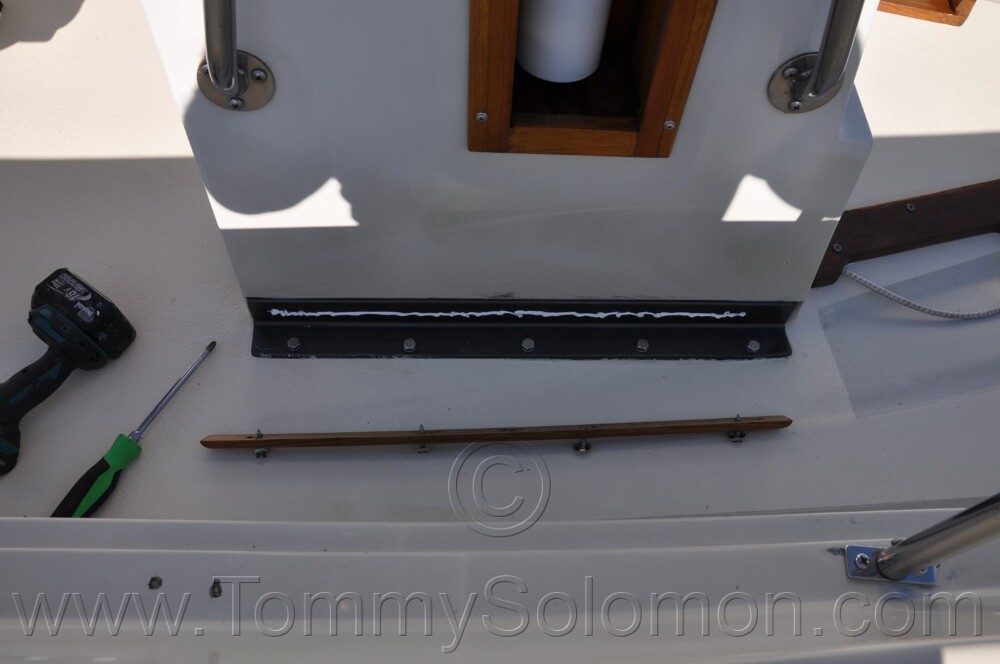 1987 Boston Whaler 17' Montauk - 496