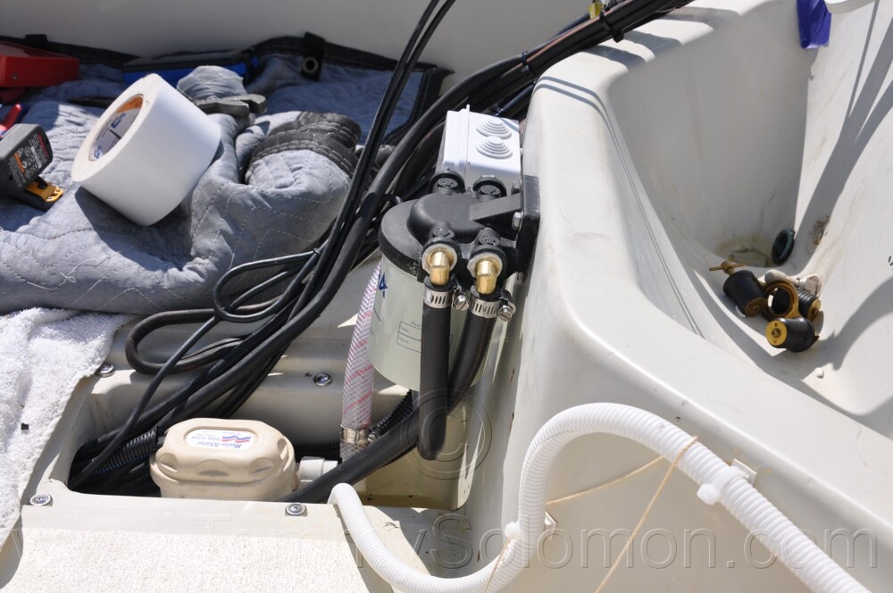 1987 Boston Whaler 17' Montauk - 537