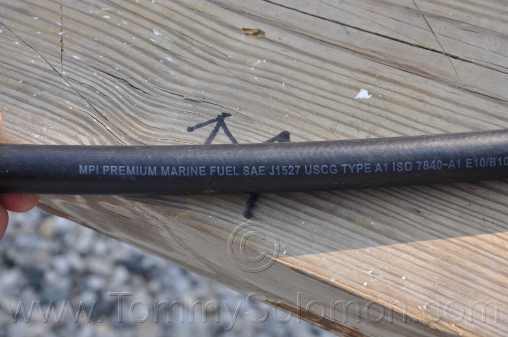 1987 Boston Whaler 17' Montauk - 550