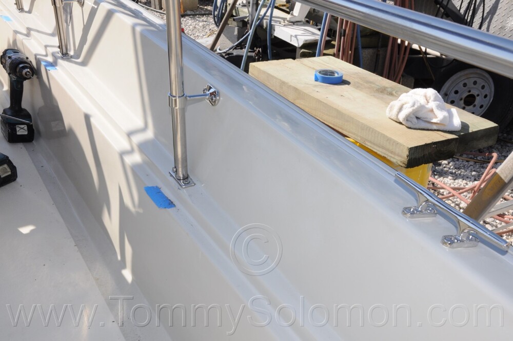 1987 Boston Whaler 17' Montauk - 607