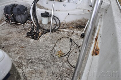 1987 Boston Whaler 17' Montauk - 16