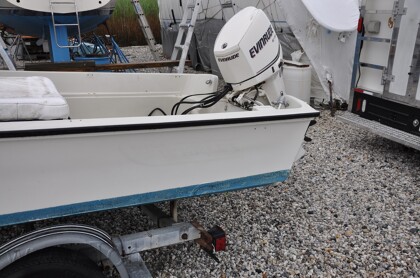 1987 Boston Whaler 17' Montauk - 32