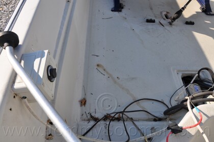 1987 Boston Whaler 17' Montauk - 39