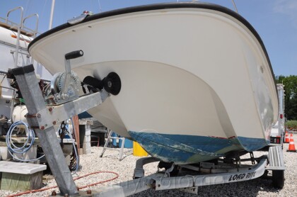 1987 Boston Whaler 17' Montauk - 87