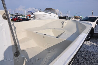 1987 Boston Whaler 17' Montauk - 116