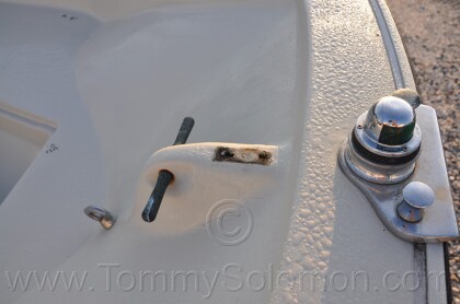 1987 Boston Whaler 17' Montauk - 118