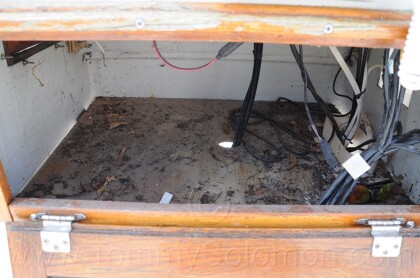 1987 Boston Whaler 17' Montauk - 203