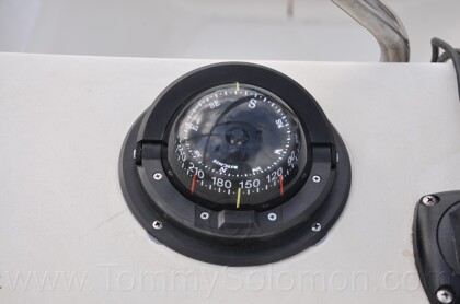 1987 Boston Whaler 17' Montauk - 249