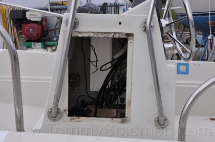 1987 Boston Whaler 17' Montauk - 295