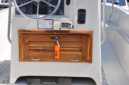 1987 Boston Whaler 17' Montauk - 304