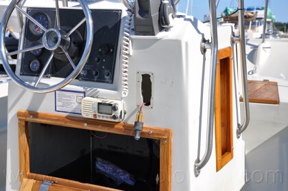 1987 Boston Whaler 17' Montauk - 349