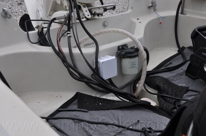 1987 Boston Whaler 17' Montauk - 375