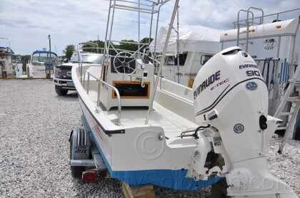 1987 Boston Whaler 17' Montauk - 420