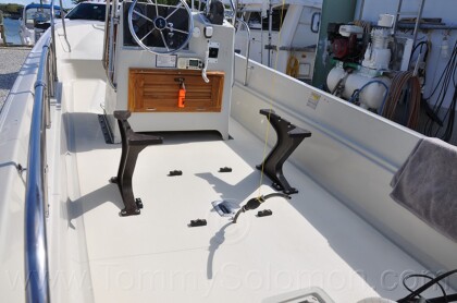 1987 Boston Whaler 17' Montauk - 469