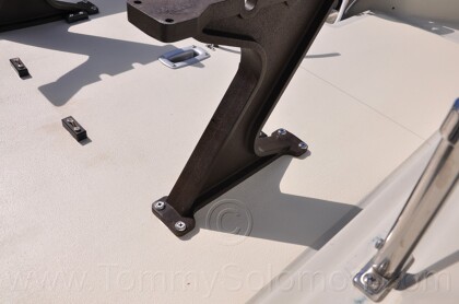 1987 Boston Whaler 17' Montauk - 472