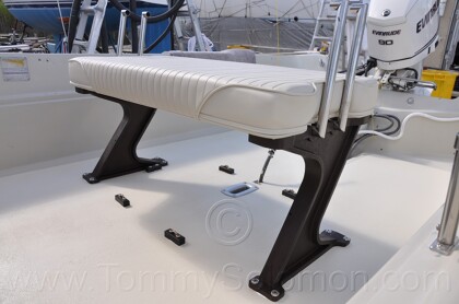 1987 Boston Whaler 17' Montauk - 477