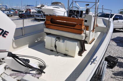 1987 Boston Whaler 17' Montauk - 500