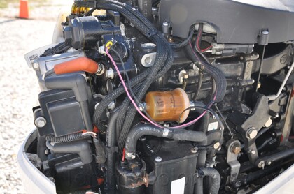 1987 Boston Whaler 17' Montauk - 552