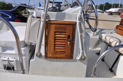 1987 Boston Whaler 17' Montauk - 631