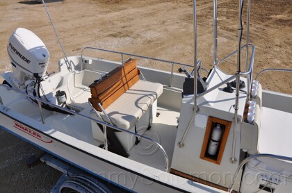1987 Boston Whaler 17' Montauk - 636