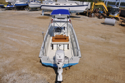 1987 Boston Whaler 17' Montauk - 646