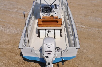 1987 Boston Whaler 17' Montauk - 647
