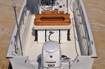 1987 Boston Whaler 17' Montauk - 648