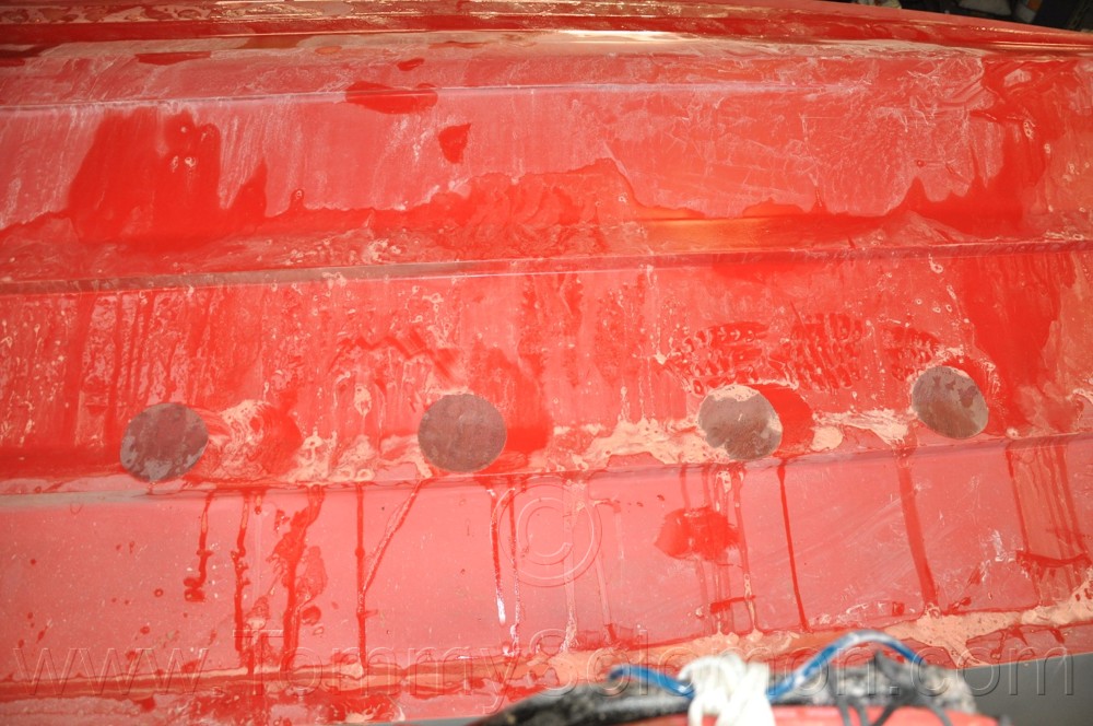 Extreme Oxidation - Paint Job - 1987 Checkmate Hustler 21