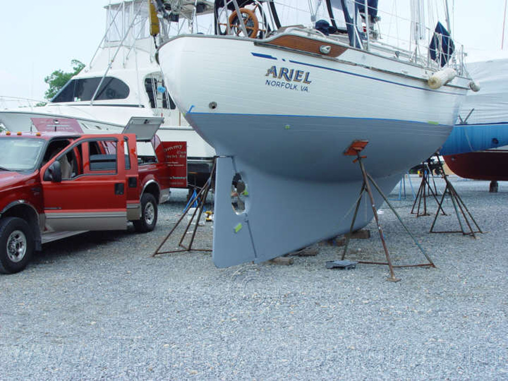 Hull Peel, Barrier Coat & Ablative Bottom Paint - 21