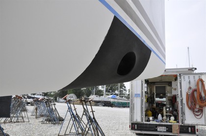 Jeanneau 495 Bow Thruster & Inner liner adjustment - 86
