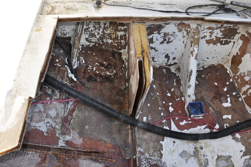 Stringer Repair/Replacement 21'.3" Chris Craft, Scorpion 211 23