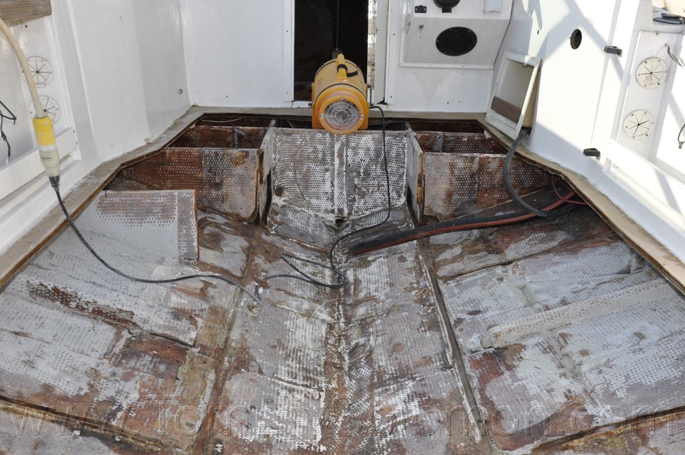 Stringer Repair/Replacement 21'.3" Chris Craft, Scorpion 211 29