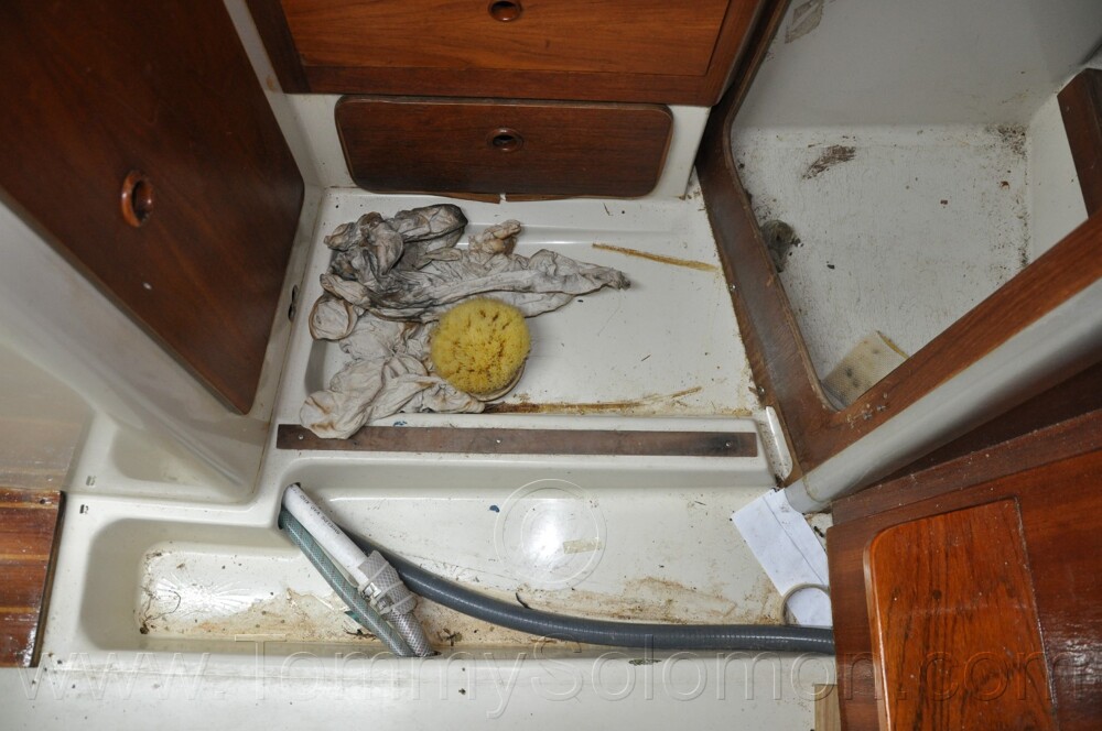 1984 Mirage 30 Bottom/Keel/Rudder/Electrical - 202