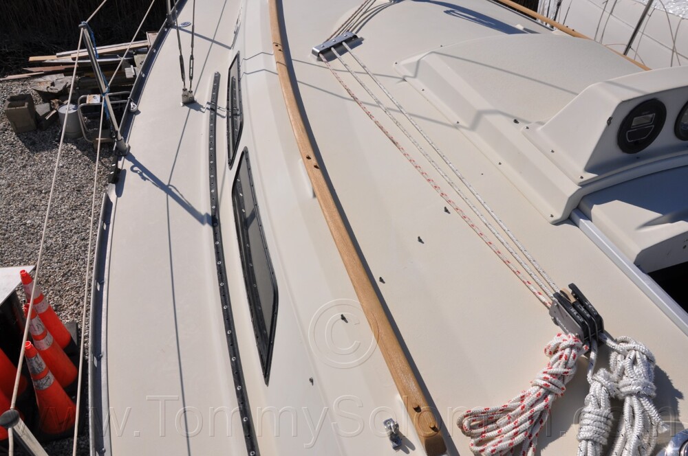 1984 Mirage 30 Bottom/Keel/Rudder/Electrical - 233