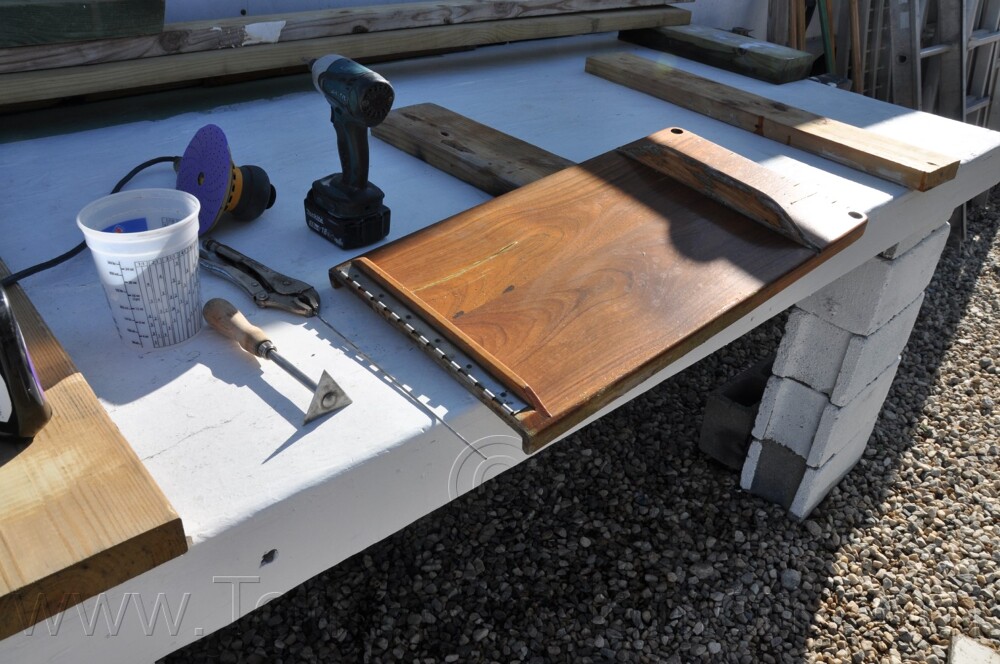 1984 Mirage 30 Bottom/Keel/Rudder/Electrical - 241